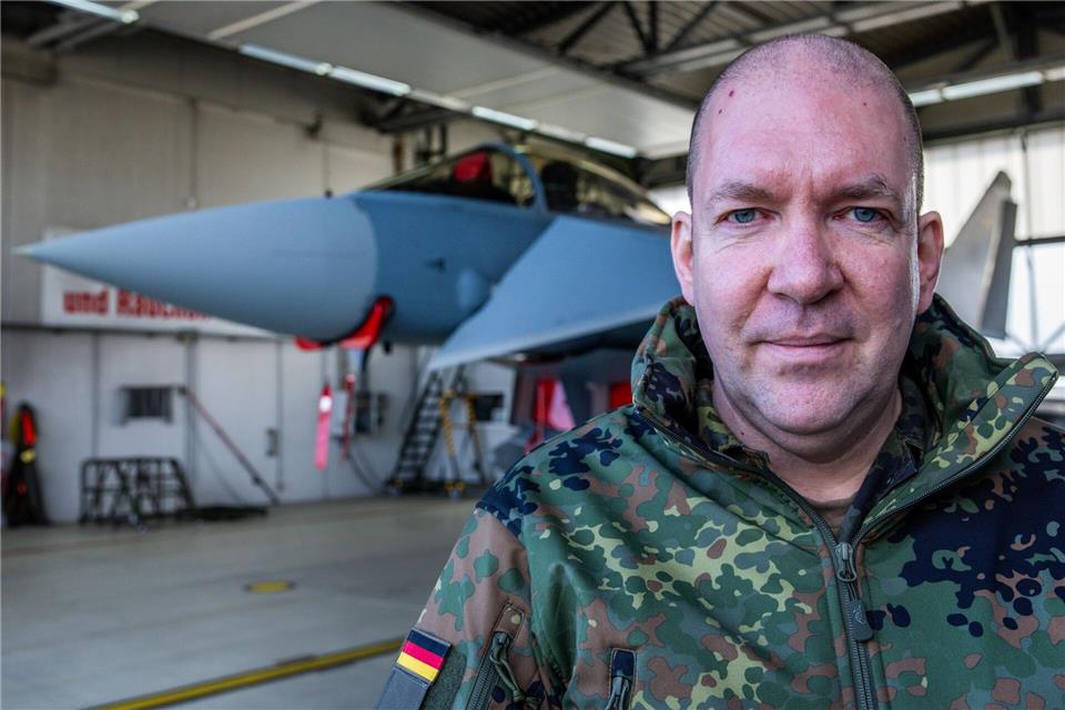 Es gebe relativ viele russische Aufklärungsflüge über der Ostsee, sagt Ingmar Kerkhoff, stellvertretender Leiter des Nationalen Lage- und Führungszentrums für Sicherheit im Luftraum.Jens Büttner/dpa