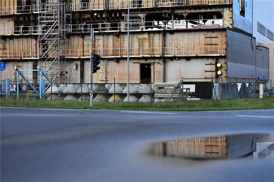 Es geht um den Bau von vier neuen Kreuzfahrtschiffen.Lars Penning/dpa