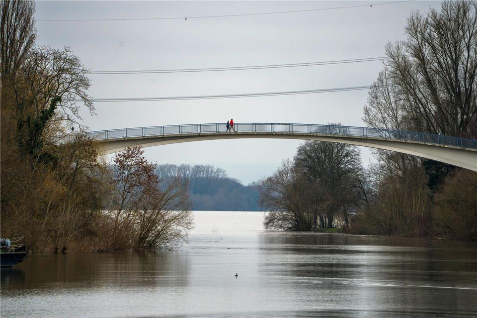 Es gibt frühlingshaftes Wetter.Andreas Arnold/dpa