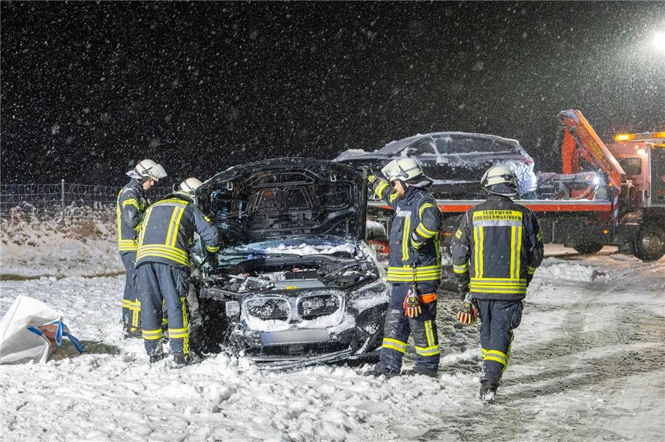 Es krachte heftig auf der B12.Stefan Puchner/dpa