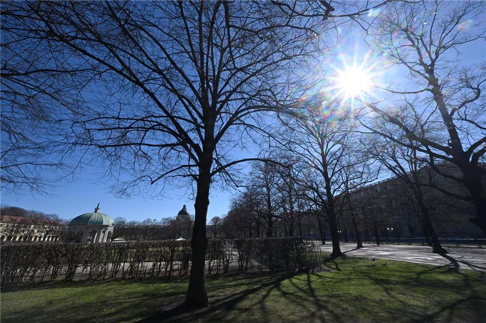 Es wird am Wochenende sonnig in Bayern. (Archivbild)Felix Hörhager//dpa