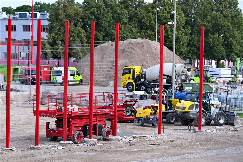 Es wird viel gebaut an der Säbener Straße.Sven Hoppe/dpa