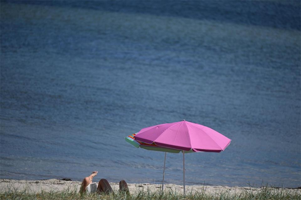 Es wird wieder warm in Norddeutschland. (Archivbild)Lilli Förter/dpa