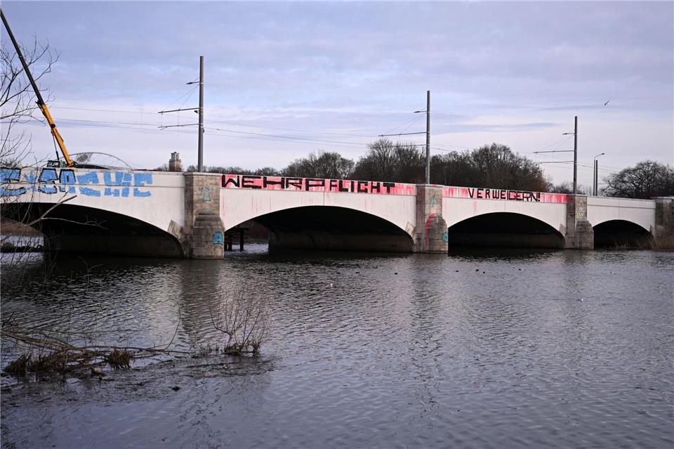 Es wurden Unregelmäßigkeiten im Wasser gefunden.Jennifer Brückner/dpa