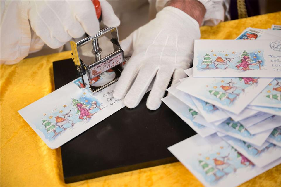 Es wurden fleißig Antwortschreiben verschickt - ein Rekord. (Archivfoto) Oliver Dietze/dpa