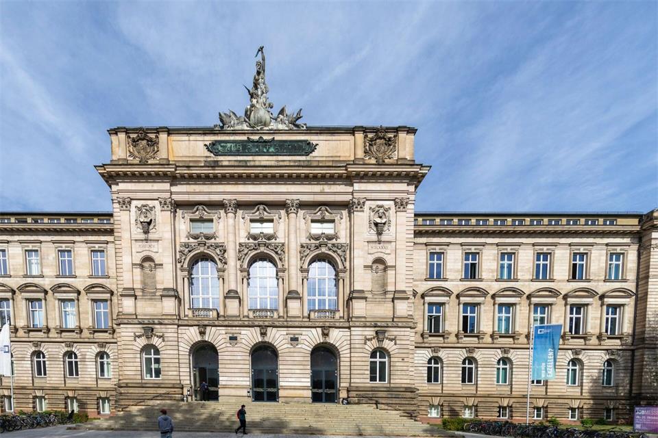 Etwa 25.000 Studierende sind in Würzburg registriert. (Archivbild)Heiko Becker/dpa