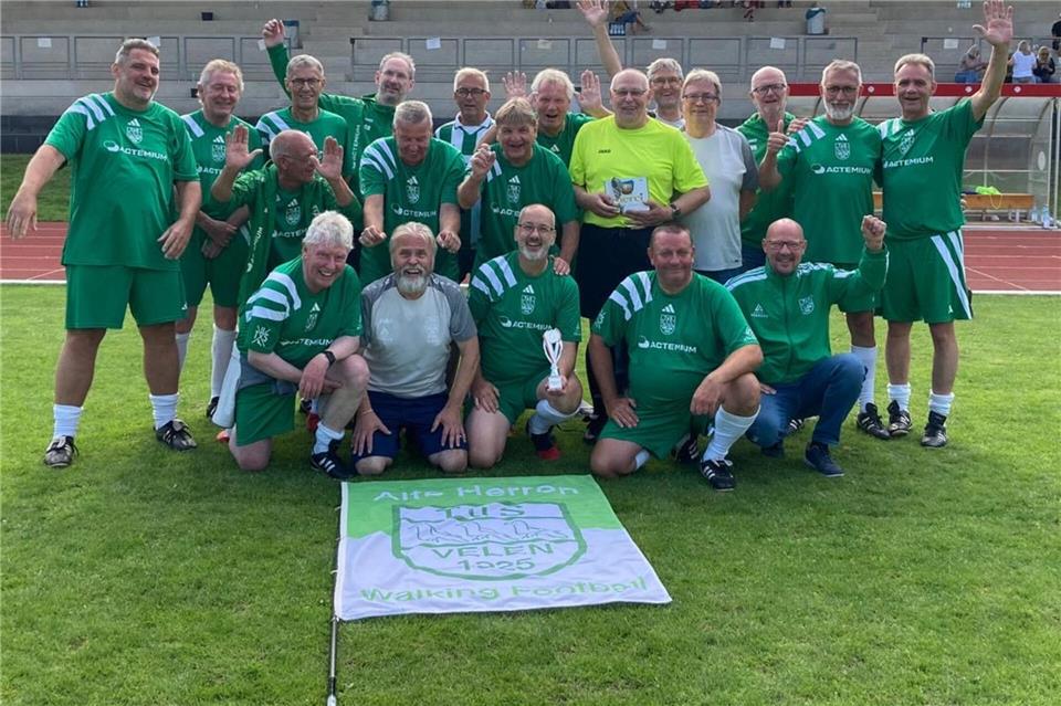 Platz vier: Supercup rückt in Berlin in Reichweite Etwa drei Viertel TuS Velen und ein Viertel SF Merfeld steckte in jener Mannschaft drin, die beim Supercup in Berlin nicht weit am Titel vorbei griff.