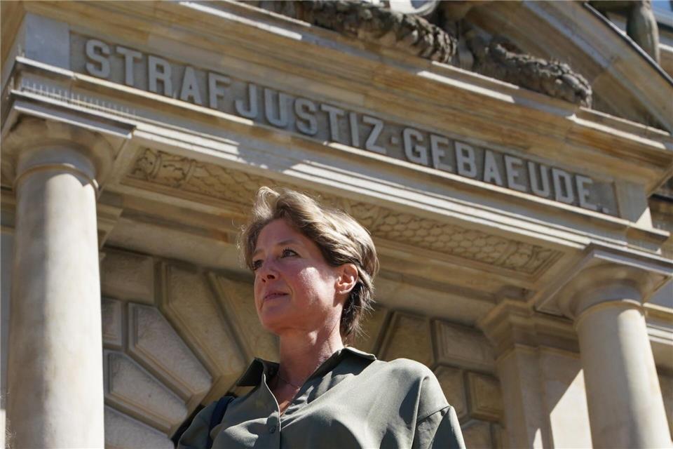 Patriarch alter Schule – Steakhaus-König Eugen Block wird 85 Eugen Blocks Tochter Christina muss sich zurzeit einem Strafprozess stellen, in dem es um die Entführung ihrer beiden jüngsten Kinder aus der Obhut ihres Ex-Manns geht. (Archivbild)Marcus Brandt/dpa