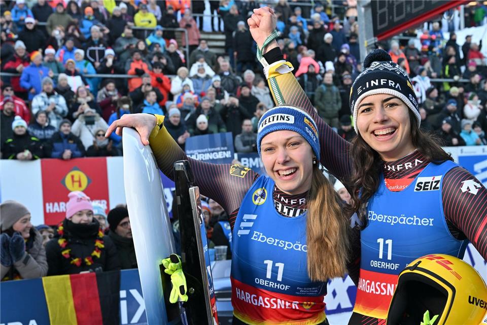 Europameisterinnen, aber bei Olympia nicht dabei: Jessica Degenhardt (r) und Cheyenne Rosenthal.Martin Schutt/dpa