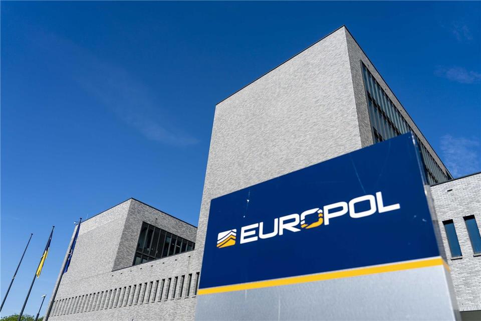 Europol hat Cyber-Kriminellen das Handwerk gelegt. (Archivbild)Jerry Lampen/anp/dpa