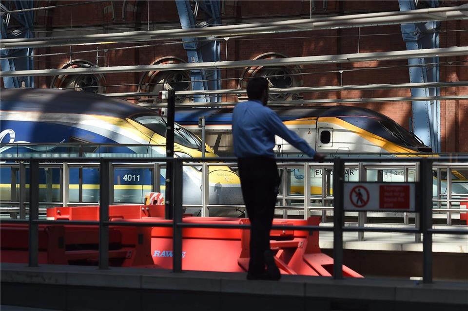 Eurostar in St. Pancras International: Von London geht es in etwa zwei Stunden nach Brüssel. Andy Rain/epa/dpa-tmn