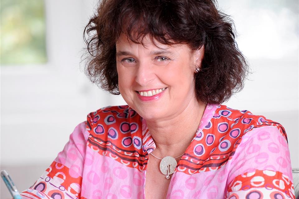 Evelin Schöttler ist Diplom-Psychologin.