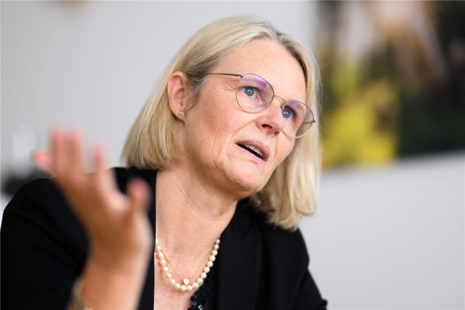 Ex-Bildungsministerin Anja Karliczek (CDU) ist seit Mai Vorsitzende des Tourismusausschusses im Bundestag. (Archivbild)Julian Stratenschulte/dpa