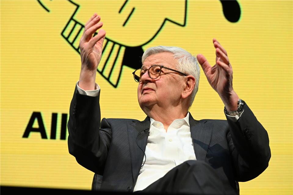 Ex-Bundesaußenminister Joschka Fischer glaubt, dass die schwarz-rote Bundesregierung ein gemeinsames Projekt braucht (Archivbild).Jonas Walzberg/dpa