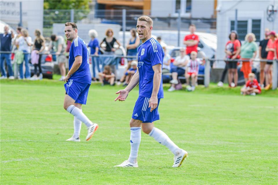 Ex-Bundesliga-Profi Nils Petersen kickt nur noch in der Kreisliga. (Archivbild)Jason Tschepljakow/dpa