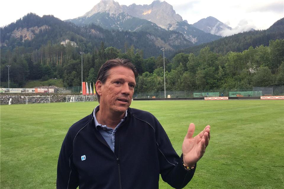 Ex-Nationalspieler Christian Ziege brauchte nach dem Tod seiner Frau einige Zeit, bis er in den Fußball zurückkehren konnte. (Archivbild)Martin Moravec/dpa