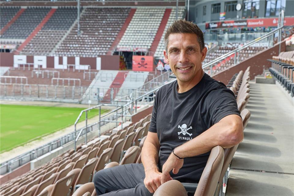 FC St. Paulis neuer Trainer Marcel Rapp und sein neues Arbeitsumfeld. Georg Wendt/dpa