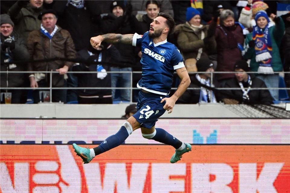 Fabian Schleusener bleibt beim Karlsruher SC.   Uli Deck/dpa