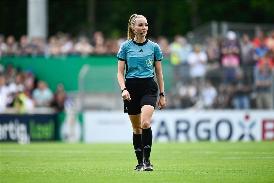 Fabienne Michel ist beim Drittliga-Spiel zwischen Verl und Essen beleidigt worden.Silas Stein/dpa