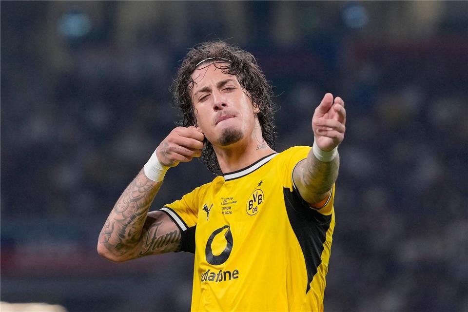 Fábio Silva traf für Borussia Dortmund beim Testspiel in Tokio. Eugene Hoshiko/AP/dpa