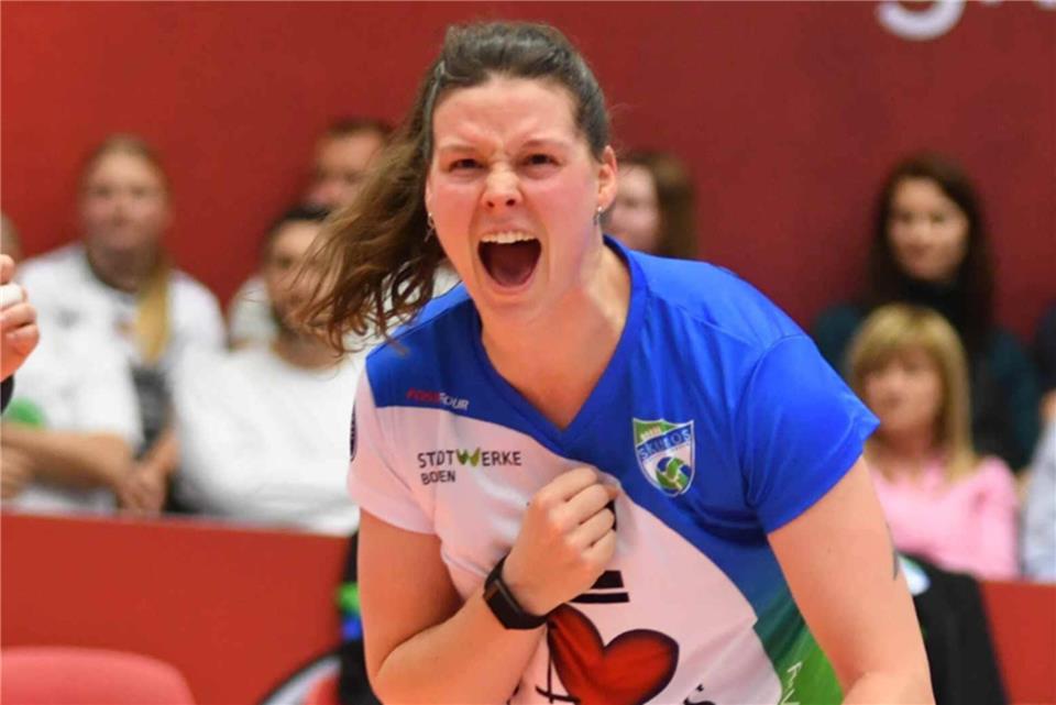 Fachkraft, Führungskraft, Integrationskraft – und ein vom Ehrgeiz getriebenes Mentalitätsmonster: Die 33-jährige Fabienne Coenders verlängerte ihren Vertrag bei den Skurios Volleys Borken.