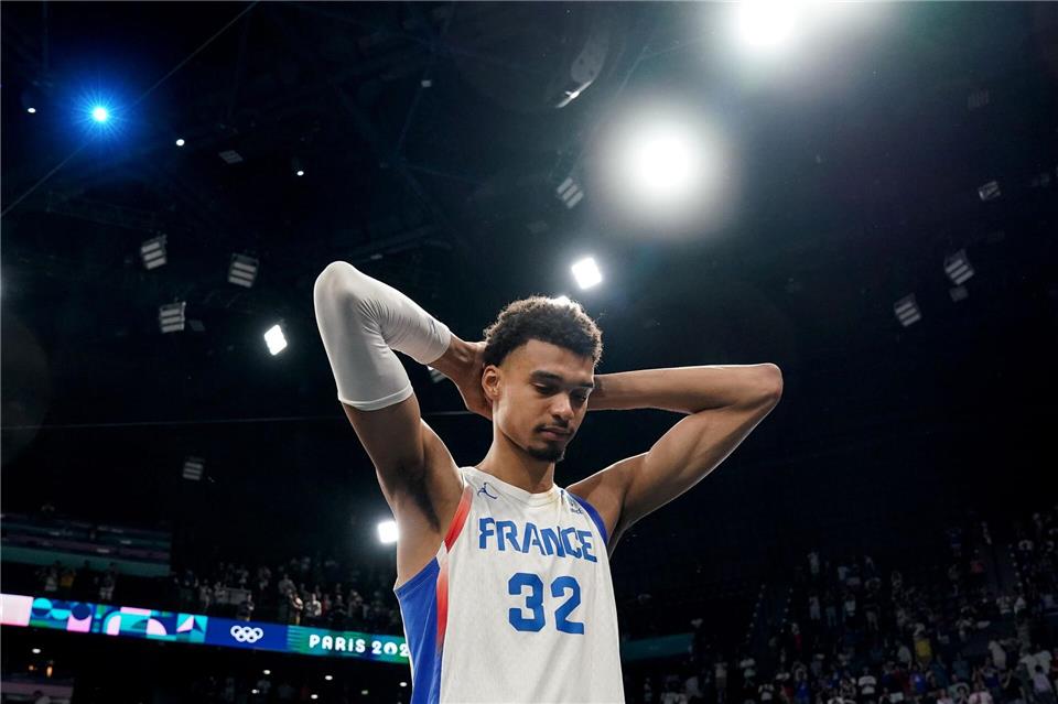 Fällt auf unbestimmte Zeit aus: Supertalent Wembanyama.Marcus Brandt/dpa