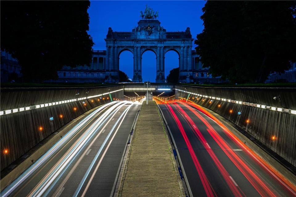 Fahrten über Belgiens Straßen könnten künftig teurer werden. (Symbolbild) Arne Immanuel Bänsch/dpa