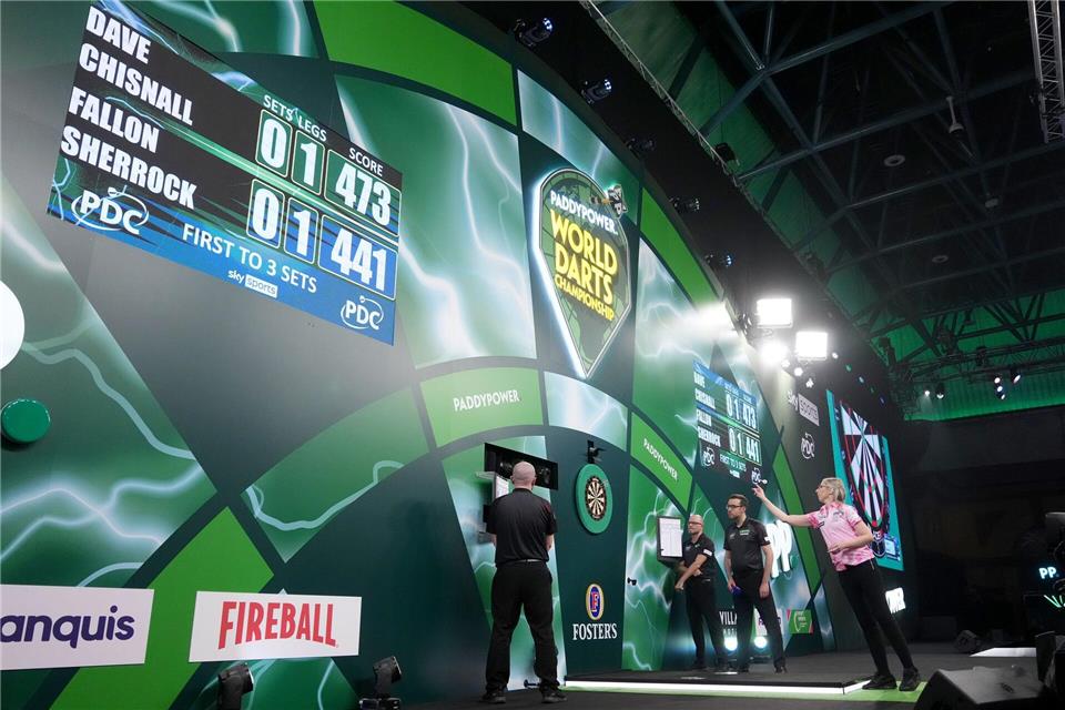 Fallon Sherrock ist ausgeschieden.John Walton/PA Wire/dpa