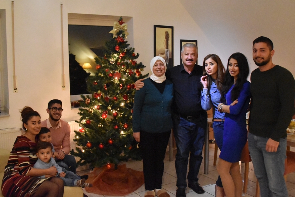 Familie Alsehl aus Syrien feierte in diesem Jahr schon zum dritten Mal Weihnachten in Deutschland.Beckschulte