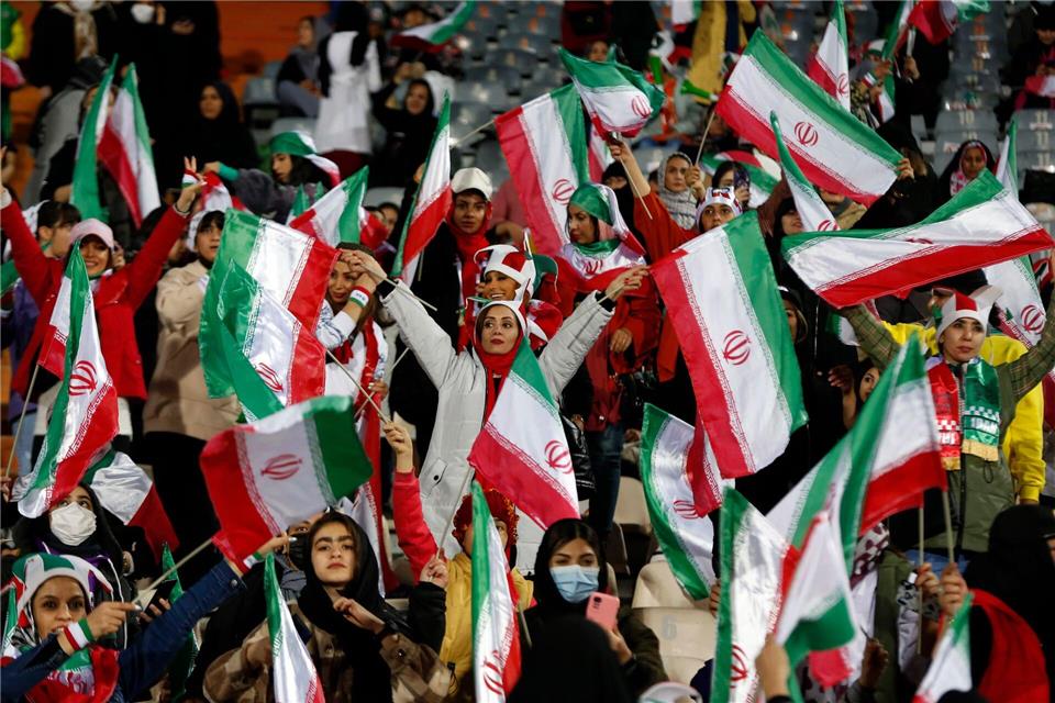 Fans des Iran werden bei der WM kaum einreisen dürfen. (Archivbild)-/dpa