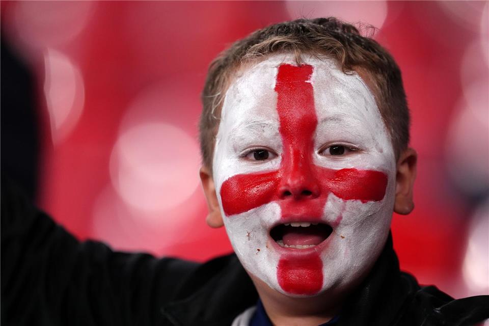 Keine Stimmung in Wembley - Tuchel kritisiert englische Fans Farbe bekennen. Das wünscht sich Tuchel vom englischen Anhang.Adam Davy/PA Wire/dpa