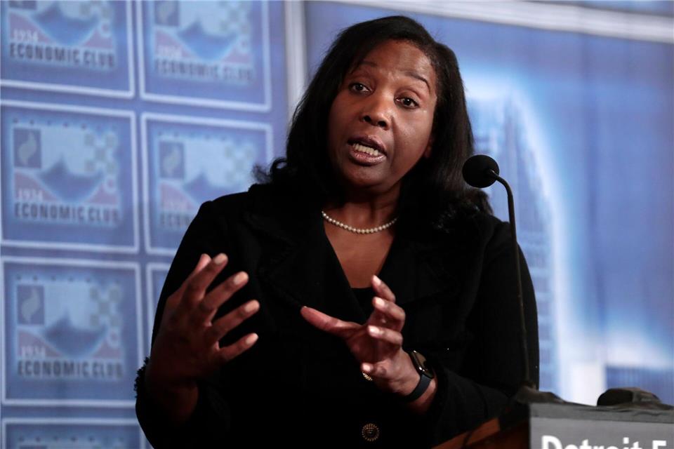 Fed-Vorständin Cook verklagt US-Präsident Trump Fed-Gouverneurin Lisa Cook geht mit einer Klage gegen ihre Entlassung vor. (Archivbild)Jeff Kowalsky/ZUMA Press Wire/dpa