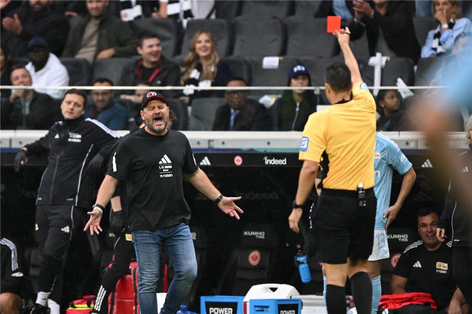 HSV zum Ex-Trainer nach Berlin, doch Baumgart fehlt gesperrt Fehlt gegen den HSV wegen seiner Roten Karte in Frankfurt: Union-Trainer Steffen Baumgart (Archiv)Arne Dedert/dpa