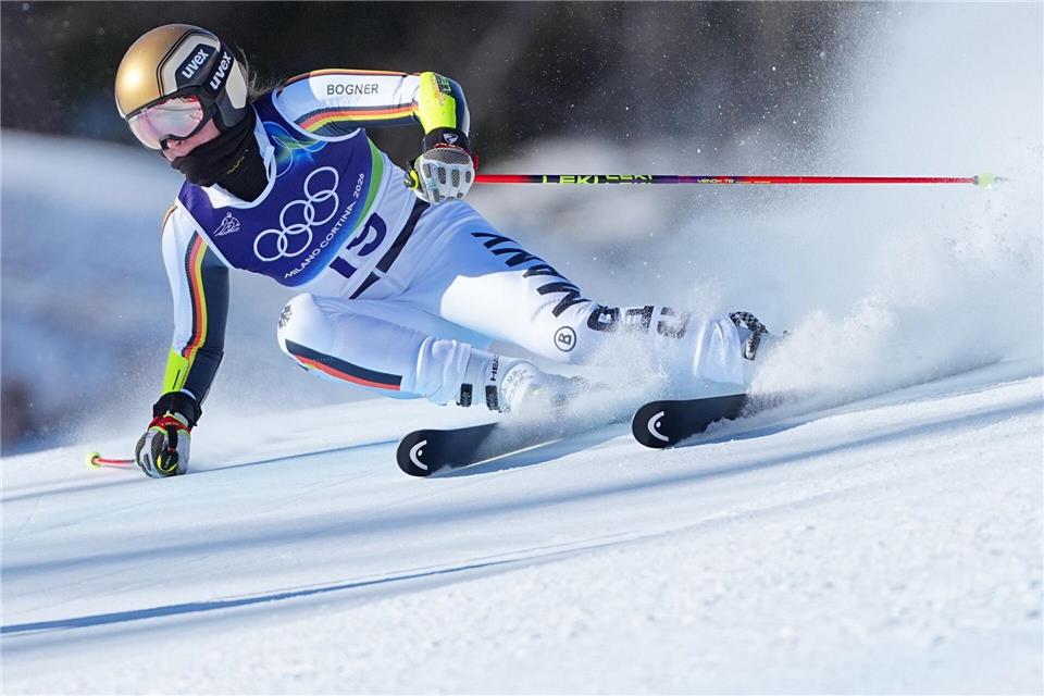 Feierte bislang vier Weltcup-Siege: Skirennfahrerin Emma Aicher. (Archivbild)Michael Kappeler/dpa