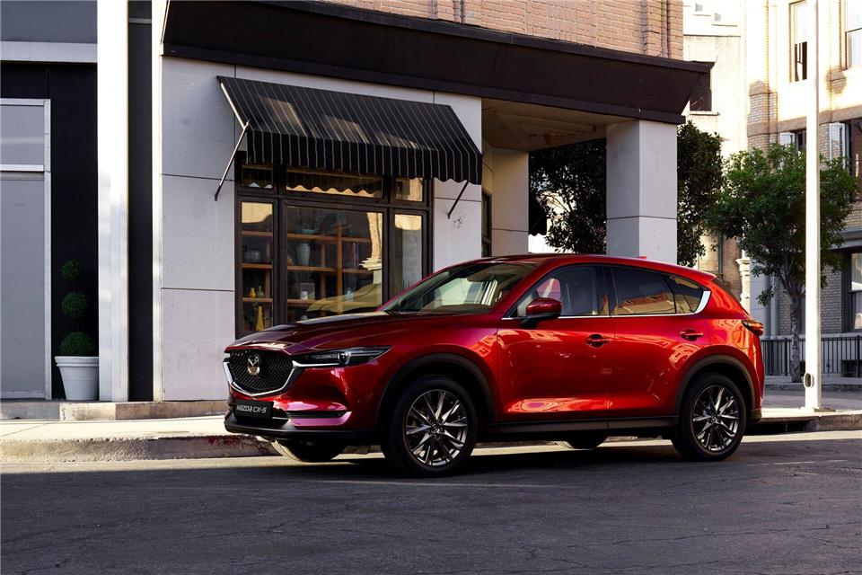 Feine Form? Das ist immer Geschmackssache, aber bei aller Neutralität: Hässlich ist der CX-5 wahrlich nicht.Mazda/dpa-tmn