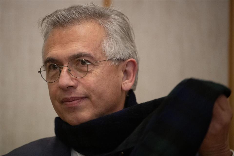 Feldmann wurde per Bürgerentscheid als Oberbürgermeister abgewählt. (Archivbild)Sebastian Gollnow/dpa