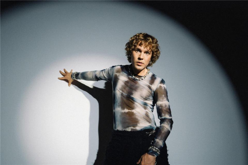 Felix Jaehn steht am 2. Mai bei Karpaten auf der Bühne. Die Organisatoren freuen sich riesig, dass sie einen so großen Künstler für ihr Musikzeltfestival verpflichten konnten.