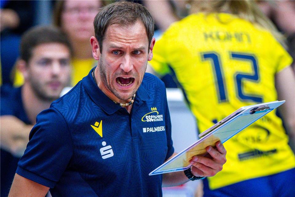 Felix Koslowski ist der Trainer vom SSC Palmberg Schwerin. (Archivbild)Jens Büttner/dpa