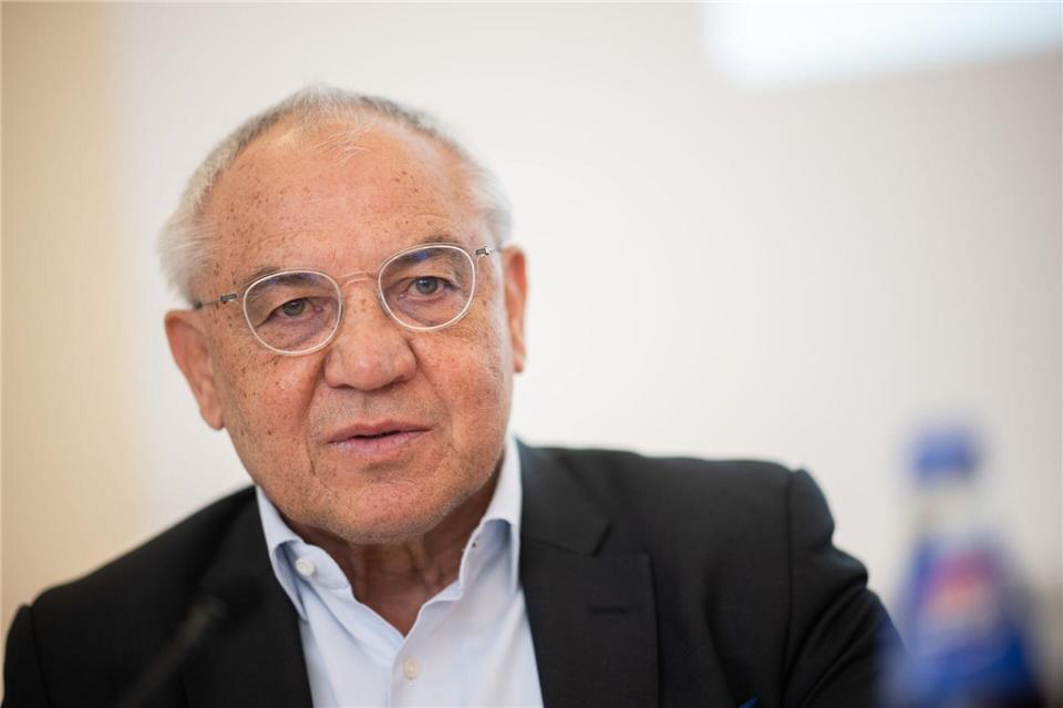Felix Magath attestiert dem FC Bayern München ein Führungsproblem.Sebastian Gollnow/dpa