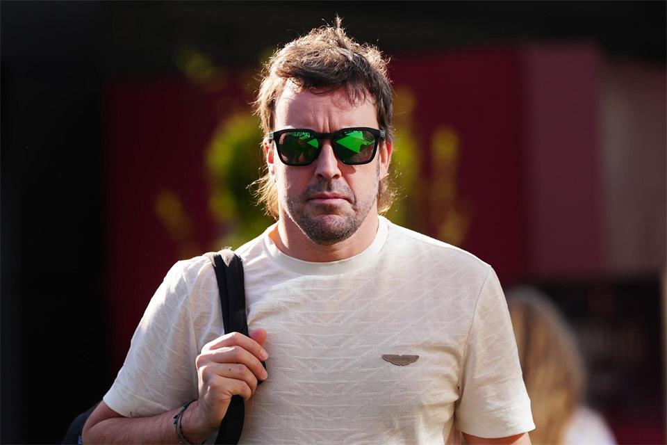 Fernando Alonso hat die meisten Formel-1-Rennen aller Fahrer bestritten. (Archivbild)Bradley Collyer/PA Wire/dpa