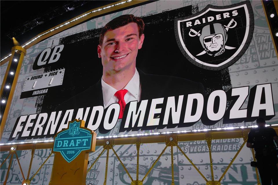 Fernando Mendoza war erste Wahl für die Las Vegas Raiders.Gene J. Puskar/AP/dpa