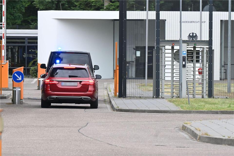 Festgenommene Verdächtigte kommen zur Haftprüfung in den Bundesgerichtshof in Karlsruhe.Uli Deck/dpa