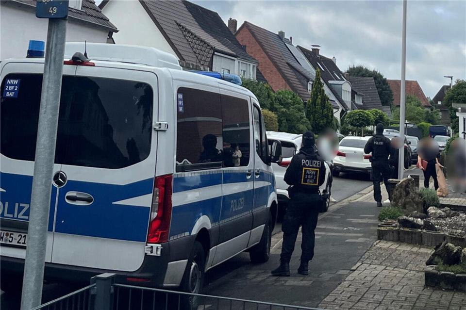 Festnahmen nach einem Tötungsdelikt in Dingden.