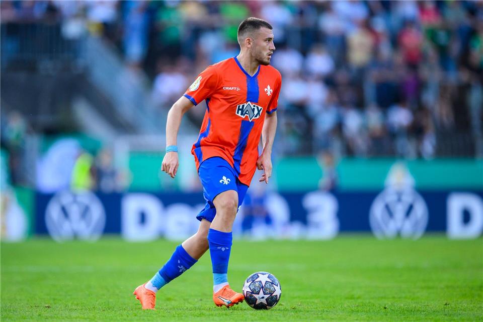 Filip Stojilkovic wechselt von Darmstadt 98 nach Polen.Tom Weller/dpa