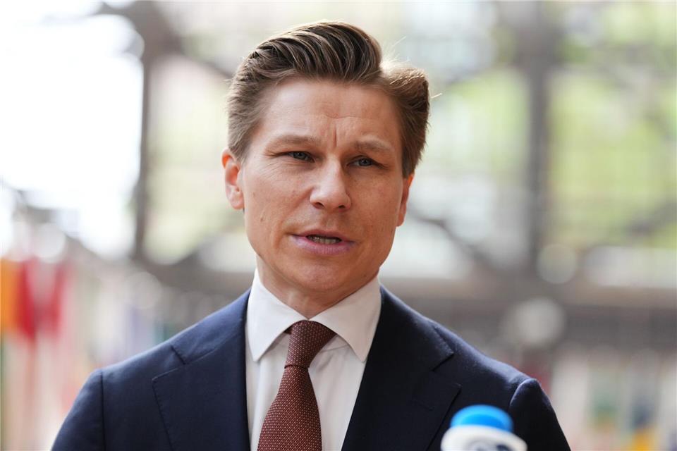 Finnland hat laut Verteidigungsminister Antti Häkkänen bereits Ermittlungen eingeleitet. (Archivbild)Virginia Mayo/AP/dpa