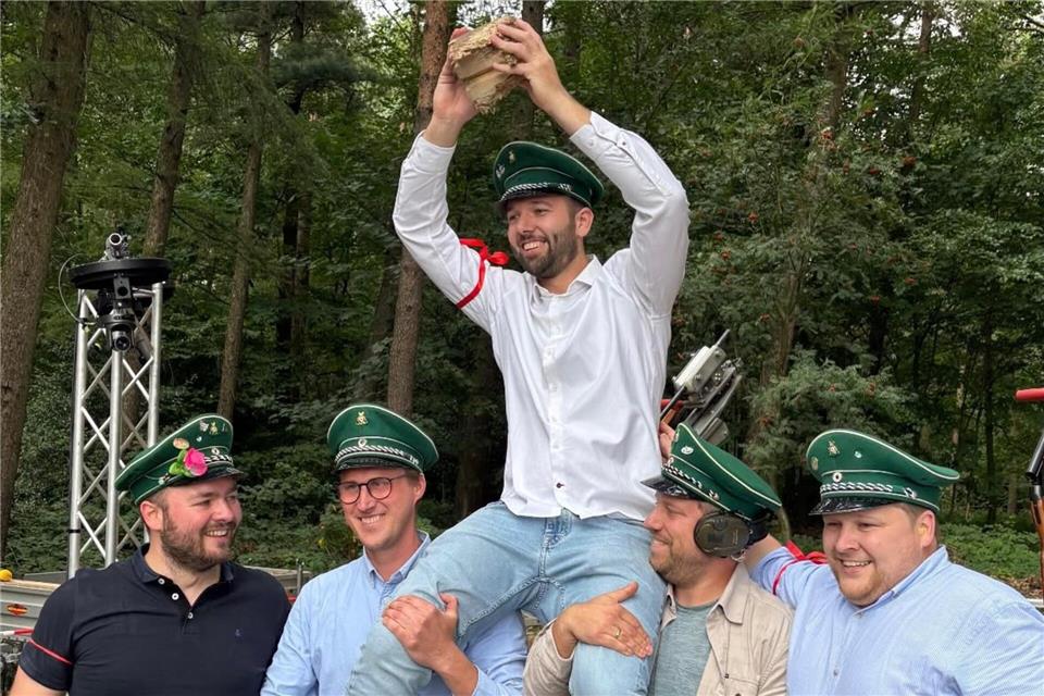 Florian Schwering holt sich am Montag die Königswürde in Groß Reken.