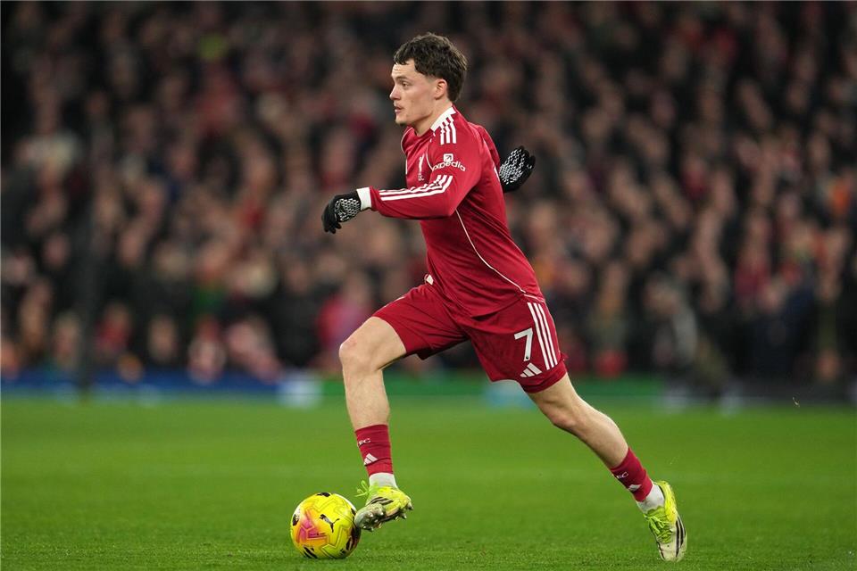 Florian Wirtz dribbelt mit Liverpool ins Achtelfinale des FA Cups. (Archivbild)Jon Super/AP/dpa