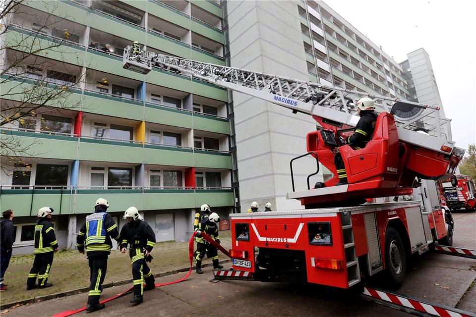 Flucht statt Löschversuch: Bei einem Brand zählt jede Sekunde, um sich in Sicherheit zu bringen. Bernd Wüstneck/dpa/dpa-tmn
