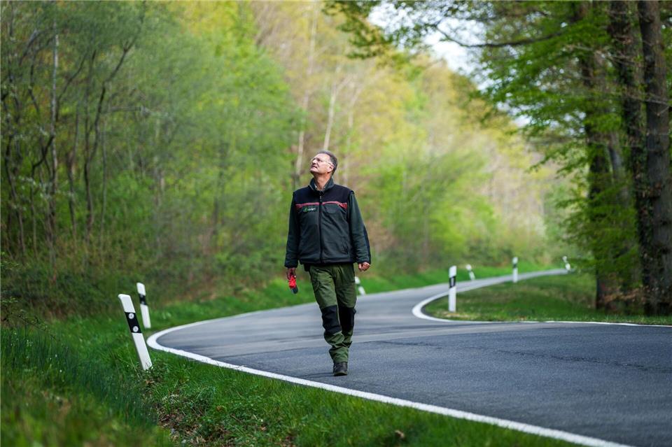 Förster Martin Teuber ist seit 15 Jahren Leiter des Forstreviers Dannenfels. Andreas Arnold/dpa