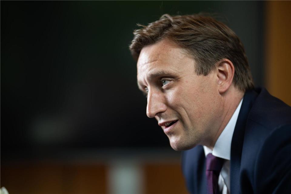 Fordert größere Reserven für Notsituationen: Niedersachsens CDU-Chef Lechner. (Archivbild)Julian Stratenschulte/dpa